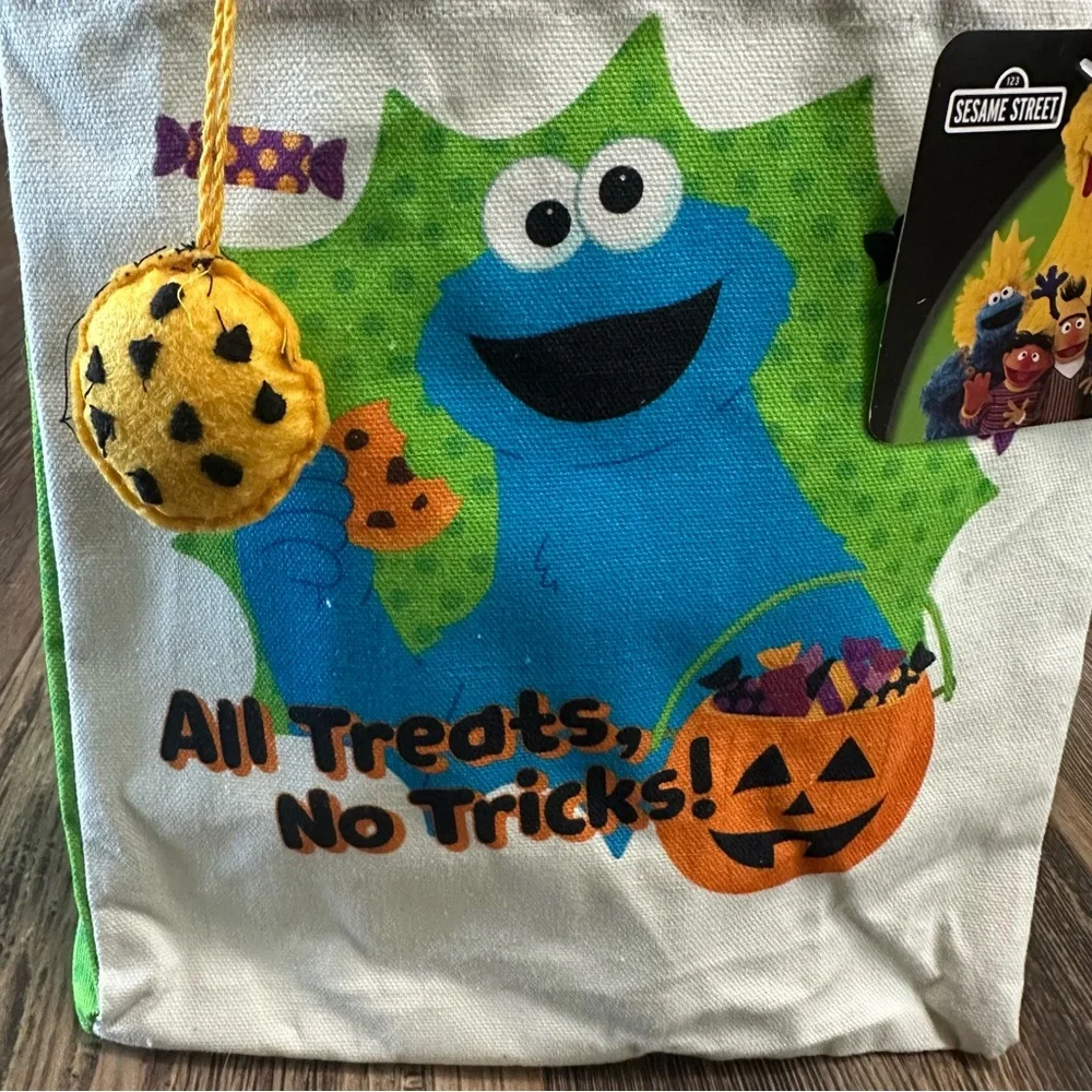 Sesame Street canvas Cookie Monster Trick or Treat Halloween tote bag NWT